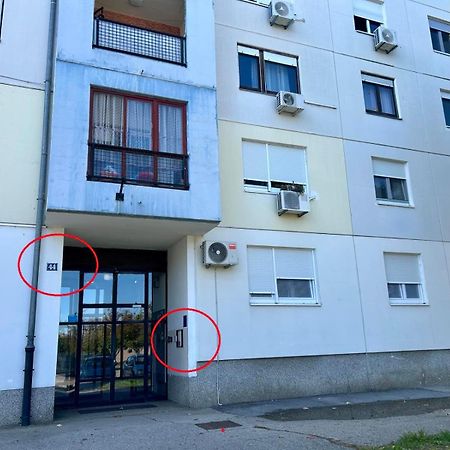 Mia Airport Studio Apartment - 0-24H Self Check In&Out - Parking On Site Velika Gorica Dış mekan fotoğraf