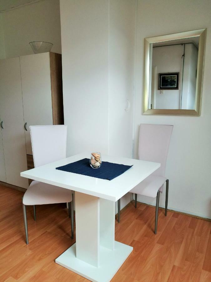 Mia Airport Studio Apartment - 0-24H Self Check In&Out - Parking On Site Velika Gorica Dış mekan fotoğraf